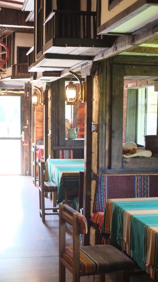 The Monastery Guest House Koshov المظهر الخارجي الصورة